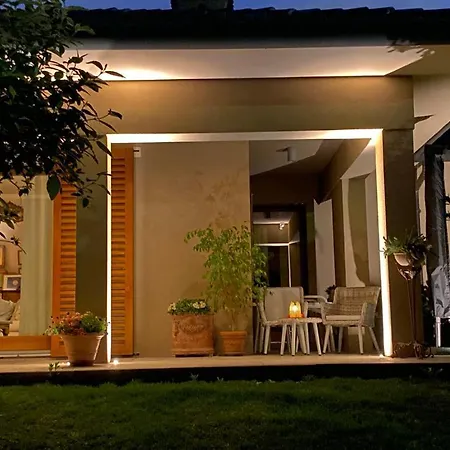 La Casa Di Angela Bed & Breakfast